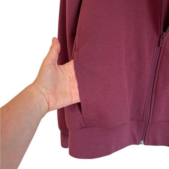 Under Armour Women's Maroon Full-Zip Jacket Size L Sport Casual - Picture 4 of 10